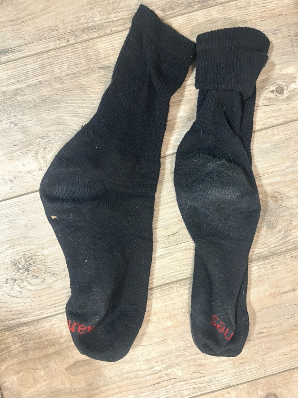 Hanes 7 Days Worn Gym Black Crew Socks - Pair - Picture 8 of 11